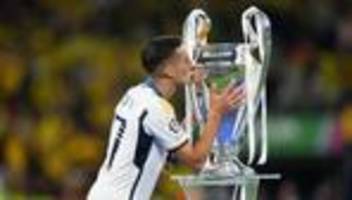 fußball-transfer: bericht: leverkusen holt real-legende vázquez