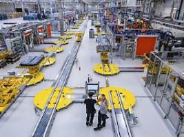 Mehr Arbeitslosigkeit erwartet: Autobranche streicht 50.000 Stellen in einem Jahr