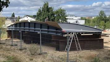 brücke über den schleusengraben: erstes teil ist endlich da