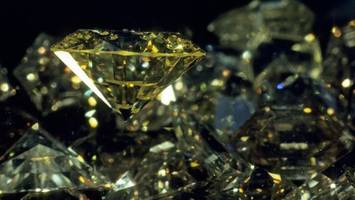 Härter als Diamant? Chinesische Forscher züchten erstmals Lonsdaleit