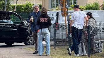 „horst schlämmer sucht das glück“: hape kerkeling dreht in neugraben