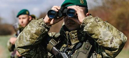 Kiew lässt Ukrainer bis zum Alter von 22 Jahren ausreisen