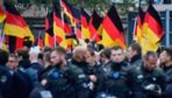 rechte gewalt in chemnitz: prozess um ausschreitungen in chemnitz 2018 endet mit freisprüchen