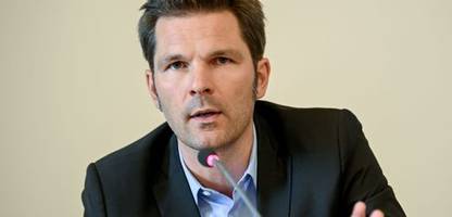 SPD in Berlin: Steffen Krach als Spitzenkandidat für Abgeordnetenhauswahl nominiert