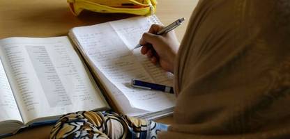 Migration und Schulen: Kritik an veralteten Integrationskursen für Geflüchtete