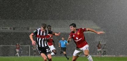 Englischer Ligapokal: Manchester United blamiert sich gegen Viertligist – nach 26 Elfmetern