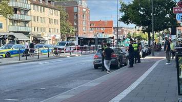 Mann läuft plötzlich auf Hoheluftchaussee: Lkw trennt Fuß ab