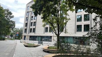 anwohner in altona rätseln über „kloaken“-gestank am alsenplatz