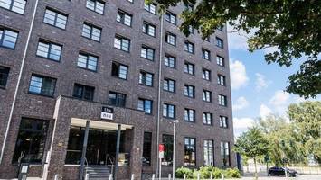 exklusive liste: 5300 flüchtlinge leben in hamburger hotels