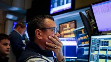 aktien: usa im depot: so stark bauen die deutschen jetzt ihr portfolio um
