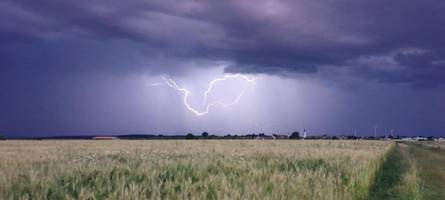 Deutscher Wetterdienst warnt vor starkem Gewitter in Schwaben