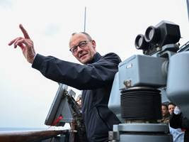 Bundeswehr: Friedrich Merz bei der Marine – ein ernster Wohlfühltermin