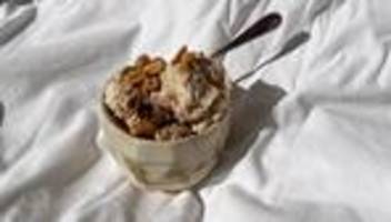 Hüttenkäse-Eis: Das Fitness-Eis mit Cheat Day-Charakter