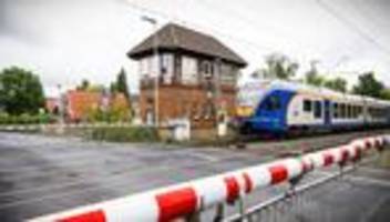 unglück im landkreis göttingen: polizei warnt vor spekulationen nach tödlichem bahnunglück