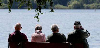 Rente: Prominente Ökonomen fordern höheres Renteneintrittsalter