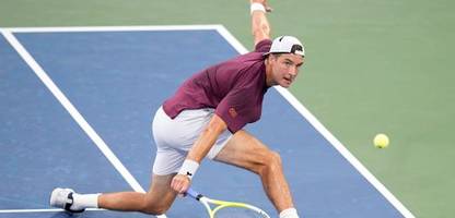US Open: Jan-Lennard Struff bezwingt Holger Rune und steht in Runde drei