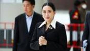 Thailand: Verfassungsgericht in Thailand enthebt Regierungschefin ihres Amtes