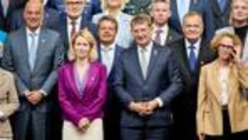 ukraine: eu-staaten erwägen ausbildung von ukrainischen soldaten in der ukraine