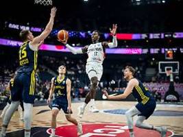 EM-Zug rollt: Deutsche Basketballer zerlegen auch Schweden