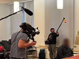 Nach jahrelangem Rechtsstreit: Hassprediger muss Deutschland verlassen