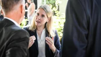 „möchte diesen weg gehen“: verena hubertz kontert hass im netz