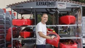 Kayakomat in Hamburg: Hier bekommt man ganz einfach ein Boot