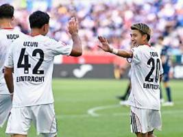 VfB trifft spät, RBL siegt: Spektakuläre Eintracht setzt das nächste Ausrufezeichen