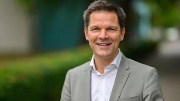 wegner und krach liefern sich ein fernduell