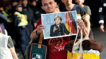 10 jahre „wir schaffen das“: so hat sich das bildungsniveau geflüchteter menschen entwickelt