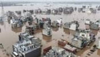 Pakistan: Ostpakistan meldet schwerstes Hochwasser in seiner Geschichte