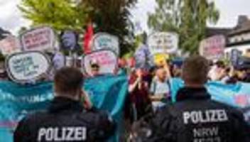 Köln: Gewalt bei Demonstration gegen Aufrüstung