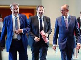 Andere Vorstellungen als SPD: Merz und Söder schließen Steuererhöhungen aus