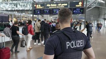 vom airport in u-haft: auch schwiegermutter zahlt die strafe nicht