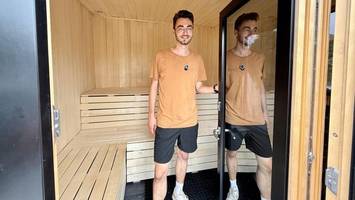 Erste schwimmende Sauna im Norden: Jungunternehmer zieht Bilanz