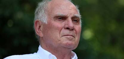 Uli Hoeneß: Ehrenpräsident des FC Bayern München warnt vor dem »Geld, das alles verdirbt«