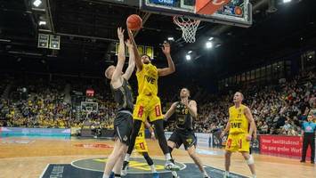 Alba-Zugang Agbakoko: Wenn ein Riese wachsen will