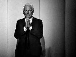 Giorgio Armani: Elegant in alle Ewigkeit