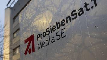 berlusconi-konzern übernimmt kontrolle über prosiebensat.1