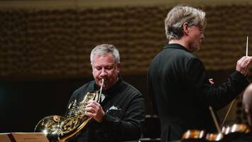 Elbphilharmonie: Esa-Pekka Salonen hat Spaß mit dem Orchestre de Paris