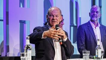 olaf scholz in hamburg: was den bundeskanzler a.d. umtreibt