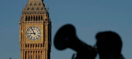 Kulturkrieg in Großbritannien: Ist das noch Meinungsfreiheit? Oder schon ein Aufruf zur Gewalt?