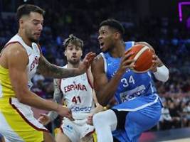 Zerstörer Antetokounmpo: Titelverteidiger Spanien erlebt Super-GAU bei EM