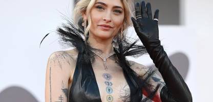 paris jackson: kritik am biopic über ihren vater