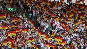 Wucherpreise? DFB-Team drohen leere Ränge gegen Nordirland