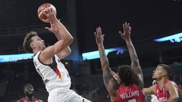 Starkes viertes Viertel: Deutsche Basketballer im EM-Viertelfinale