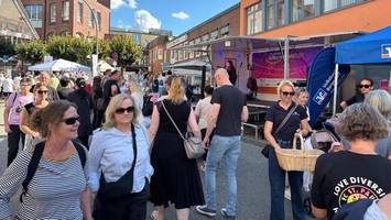 Beste Stimmung und Hunderte Besucher beim zweiten Straßenfest