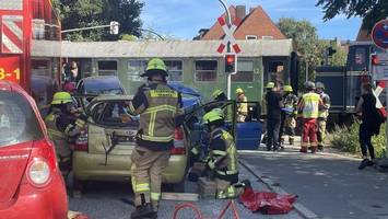 Feuerwehr übt schweres Zugunglück – es gibt echte Verletzte