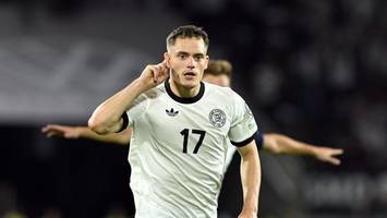 dfb-team dreht erst spät auf: 3:1 gegen nordirland