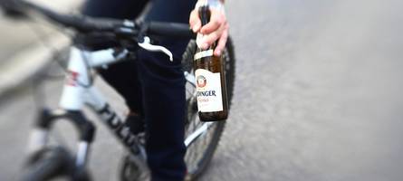 Das ging nicht gut aus: Radfahrer stürzt mit 2,7 Promille