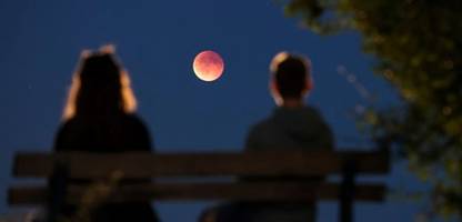 Totale Mondfinsternis: Die schönsten Fotos vom Blutmond